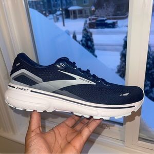 ✨BRAND NEW✨ Women’s Brooks Ghost 15 Running Shoes - Size 8